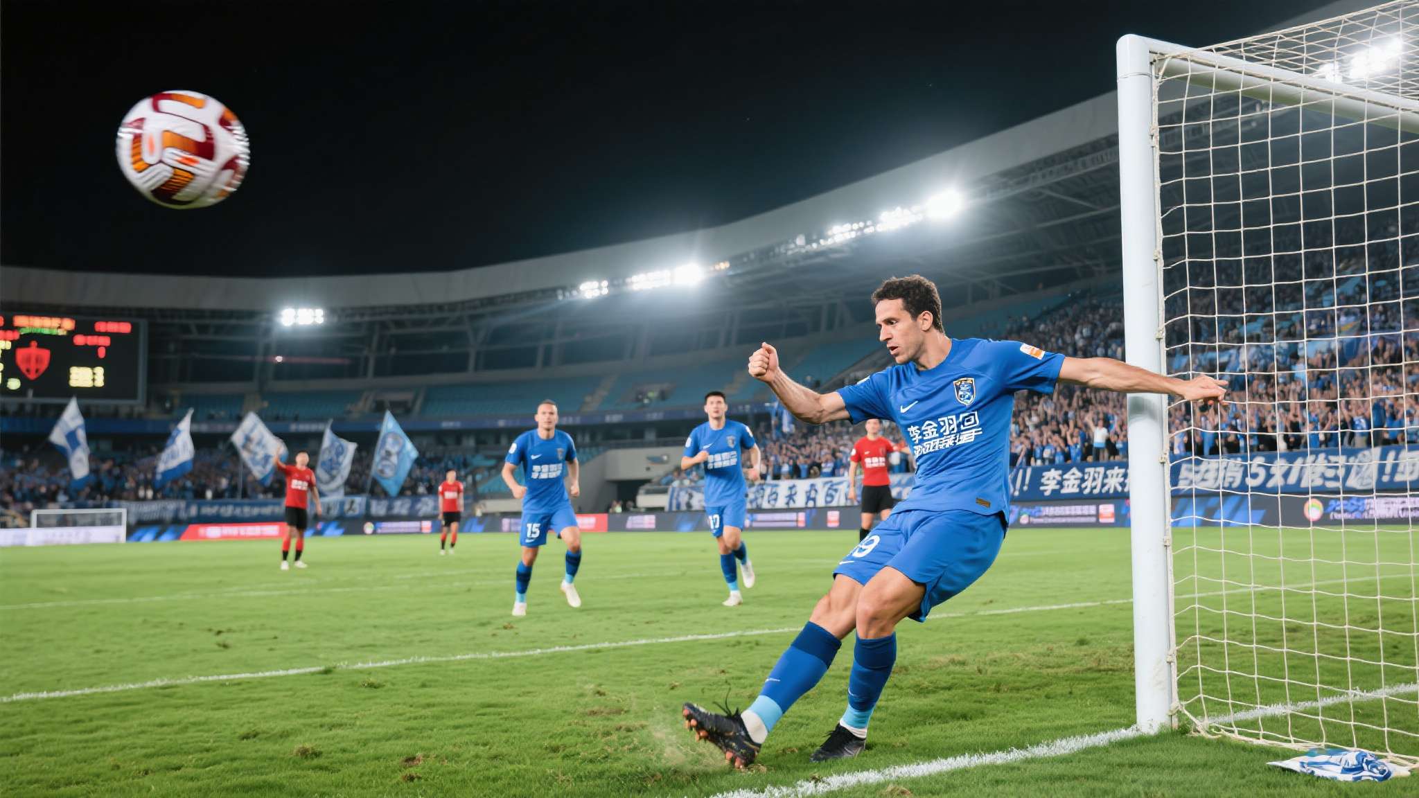 1-0 斯坦丘世界波!大连击败铁人豪取5连胜 球迷:李金羽回来握手 当斯坦丘那脚势大力沉的世界波划破夜空,砸入铁人队球门的瞬间,大连球迷的呐喊声几乎